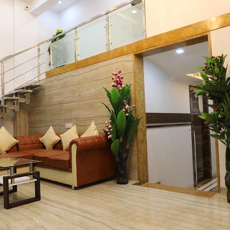 Hotel Pearl Navi Mumbai Exterior foto