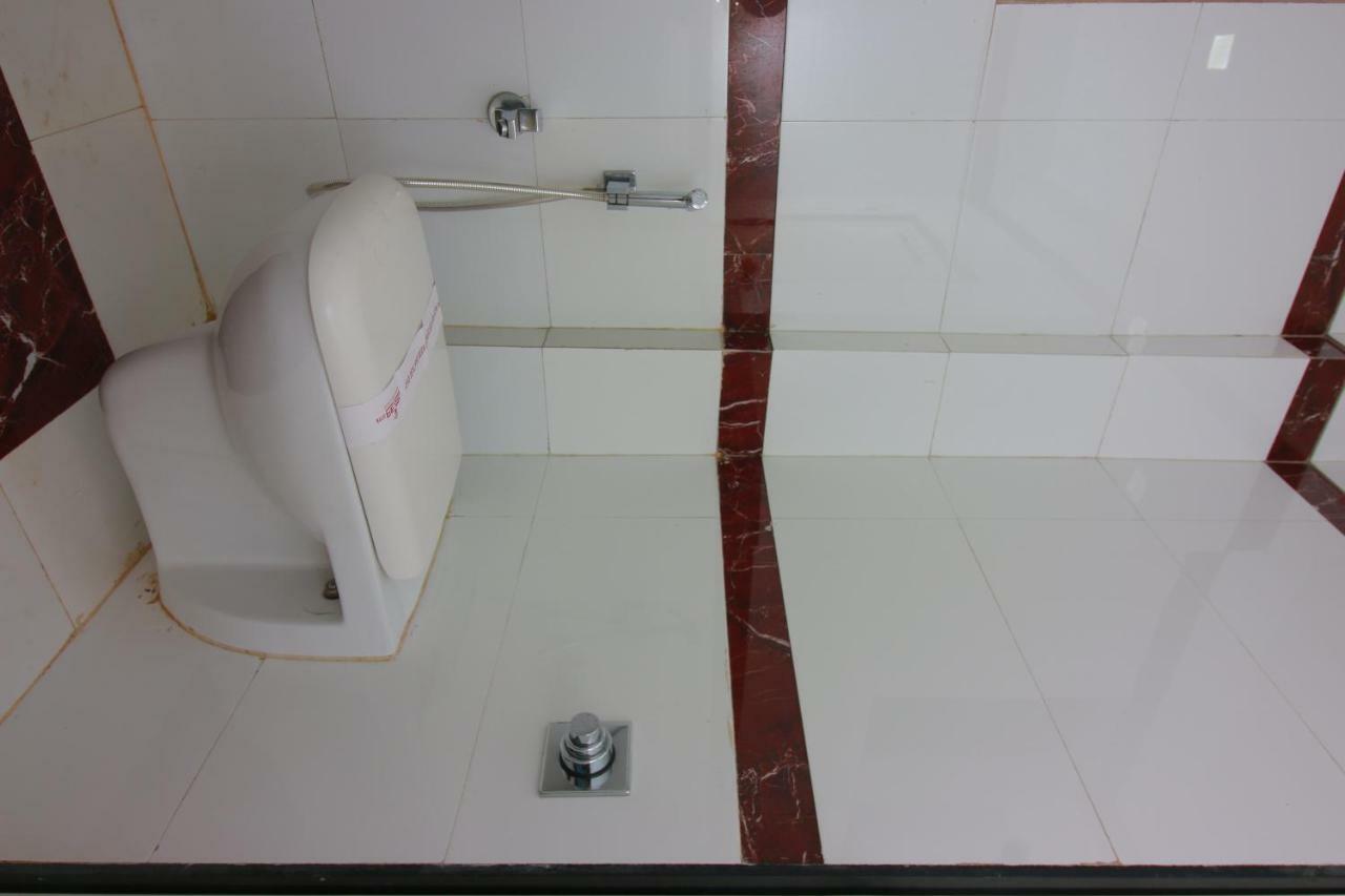 Hotel Pearl Navi Mumbai Exterior foto