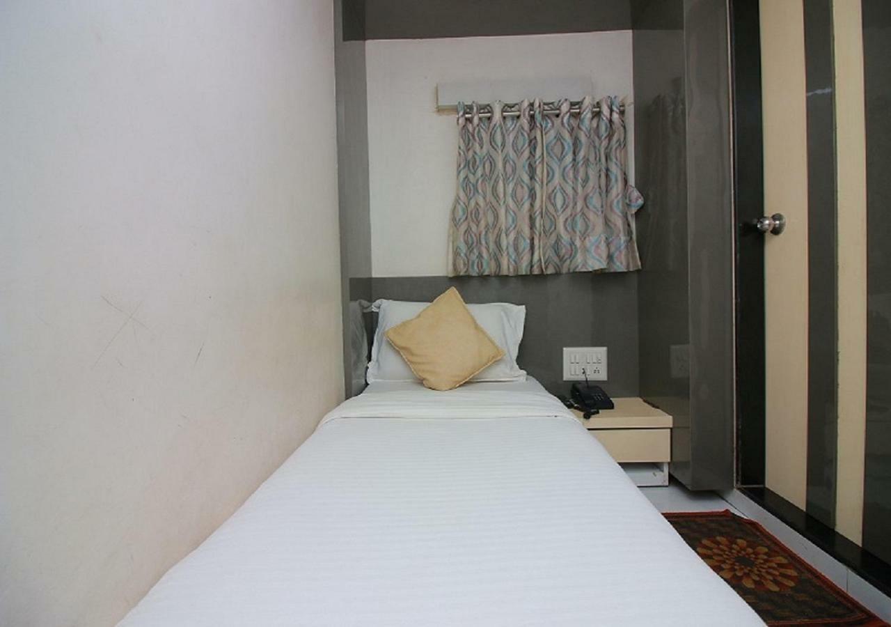 Hotel Pearl Navi Mumbai Exterior foto